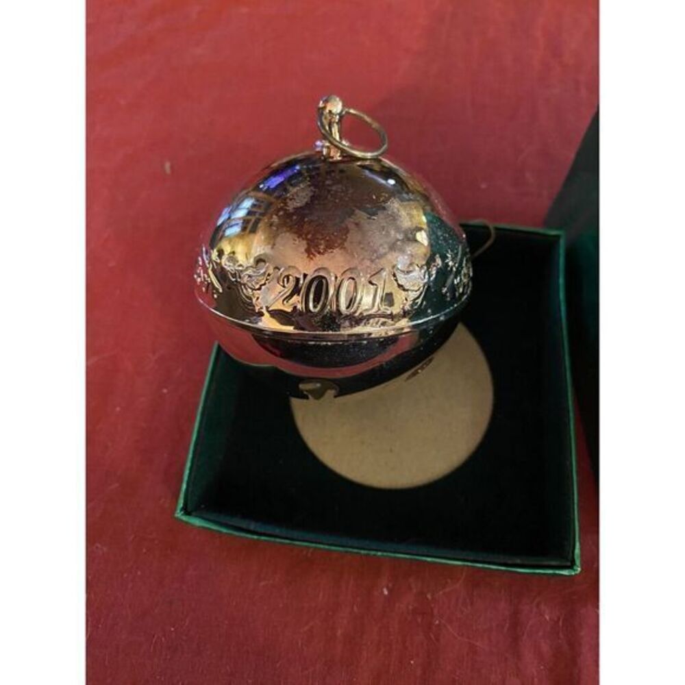 2001 WALLACE SILVER PLATE SLEIGH BELL‎